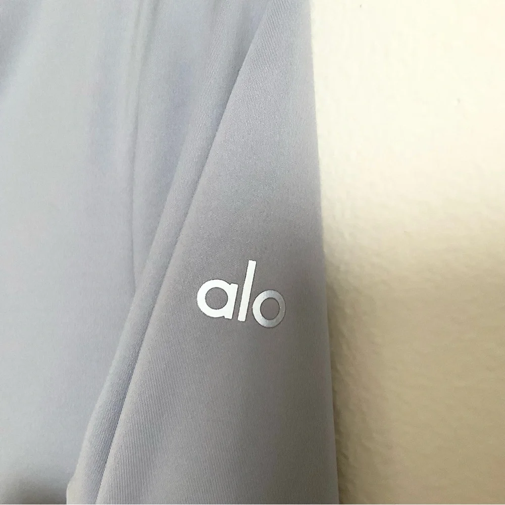 Alo Yoga Airlift Winter Warm Radiant Full-Zip Jacket Winter Frost M